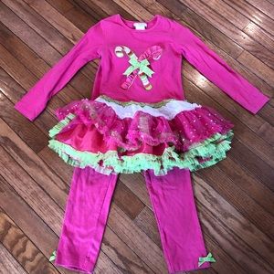 Pink Christmas outfit